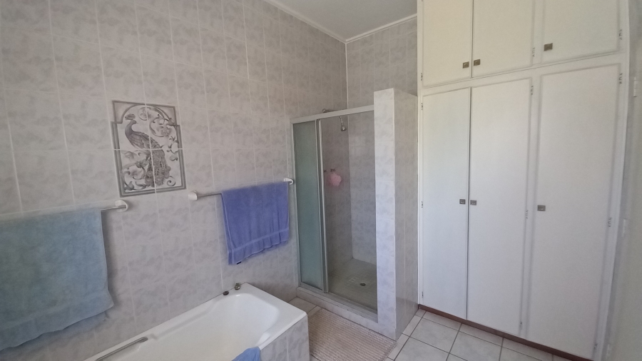 3 Bedroom Property for Sale in Hartswater Northern Cape